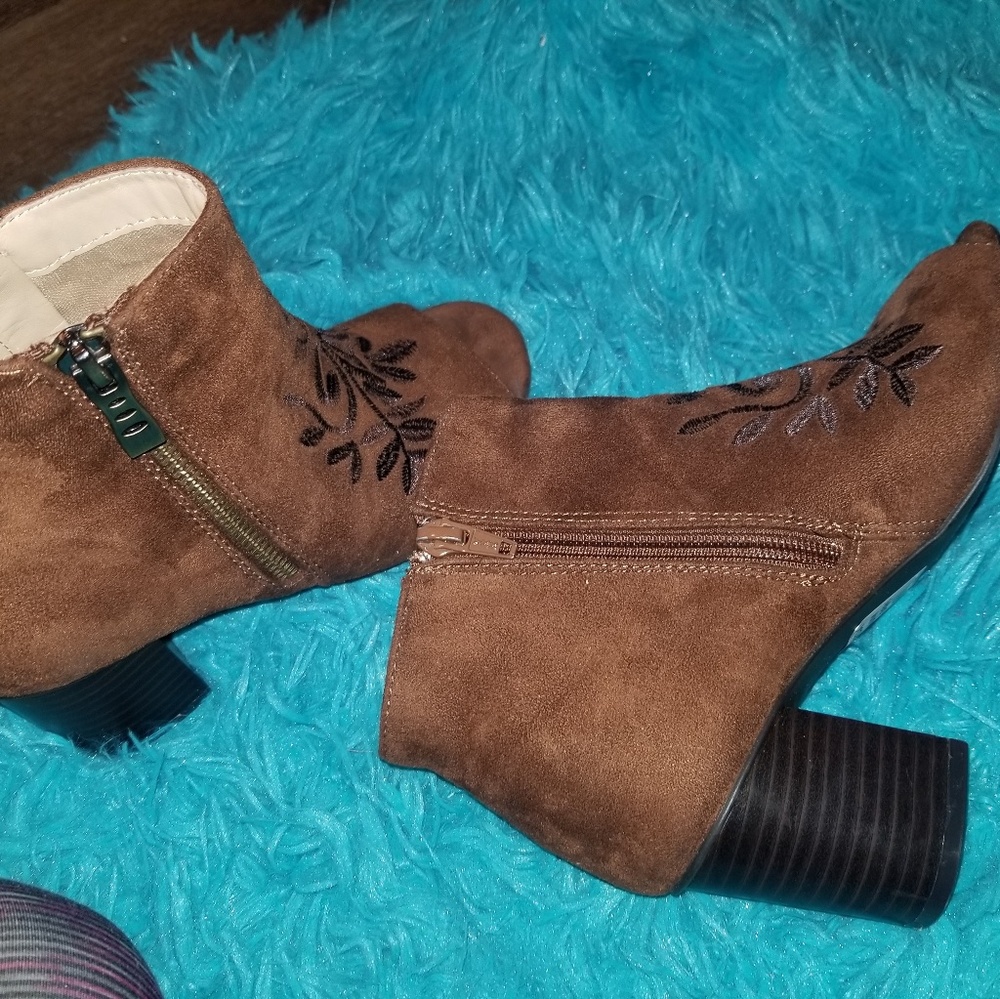 Open toe heels